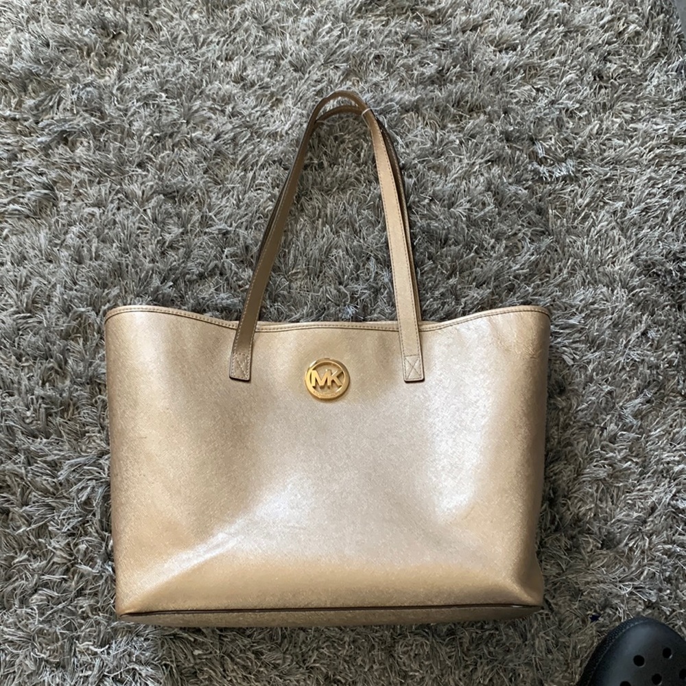 Good Michael Kors Tote Bag